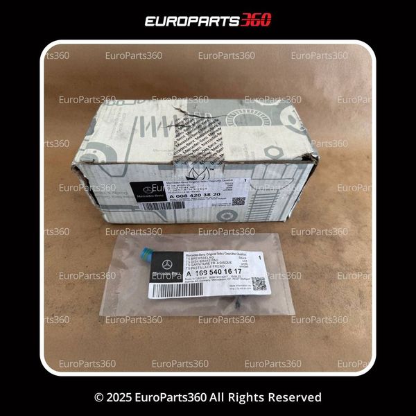 Mercedes Benz C300 E300 Front Brake Pads With Sensor A0084203820 - Europarts360