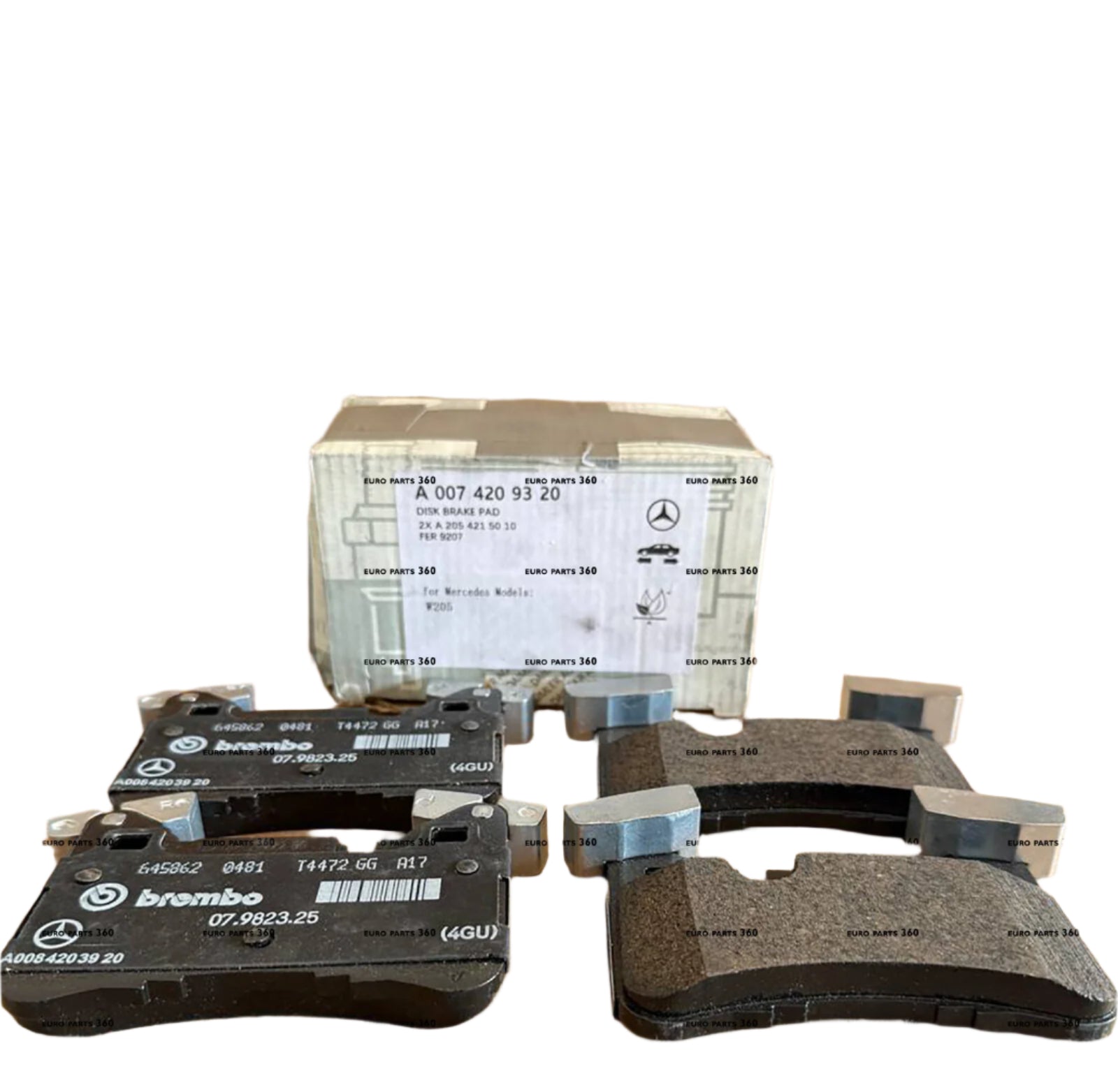 Mercedes Benz C63 AMG Rear Brake Pads Set A0054209020 - Europarts360